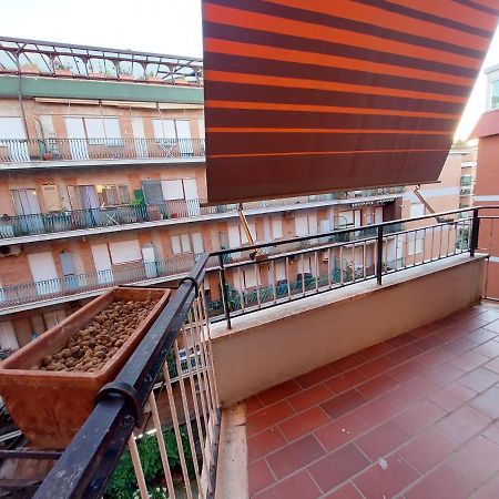12Min Da Roma Centro Stanza Grande E Luminosa Hotel Ciampino Exterior foto